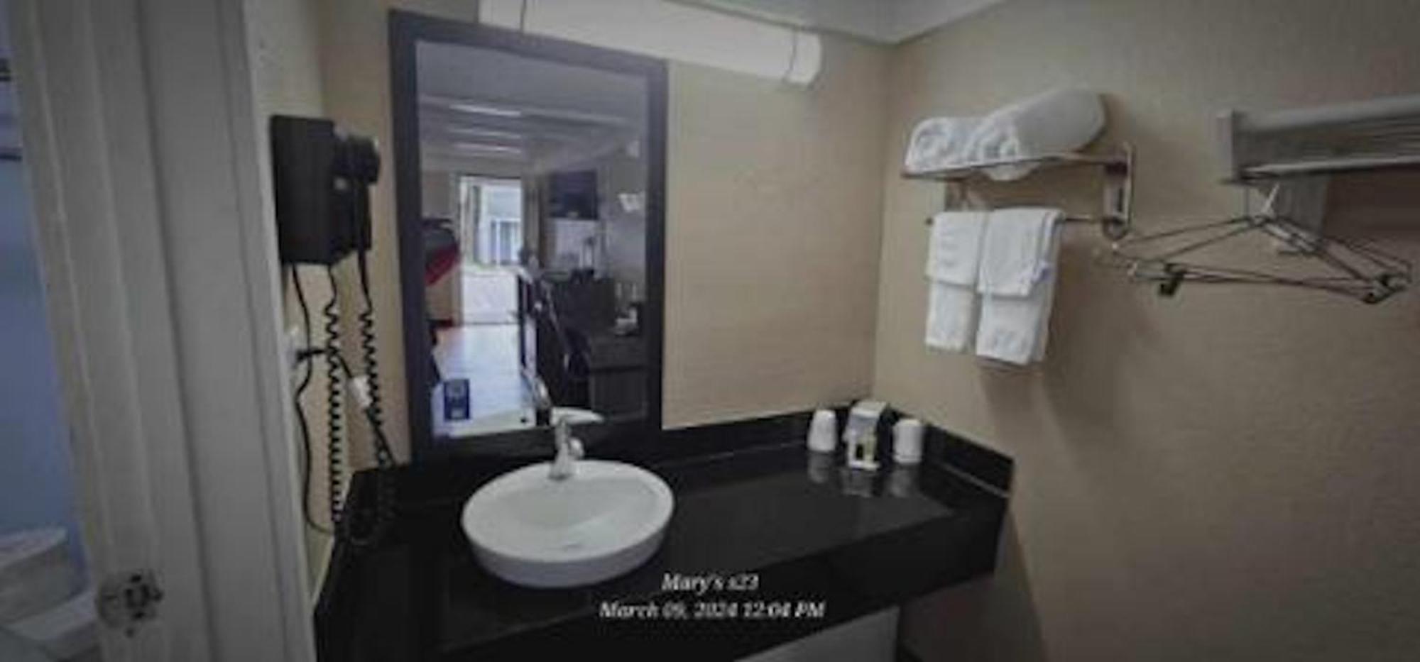 Super 8 By Wyndham Asheville/biltmore Asheville